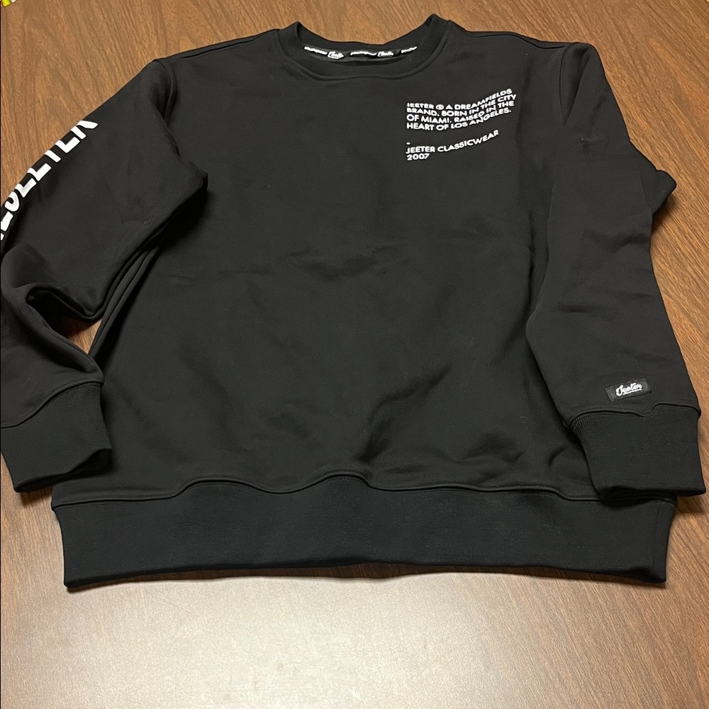 Black Jeeter Crewneck Sweatshirt,‎ size large
